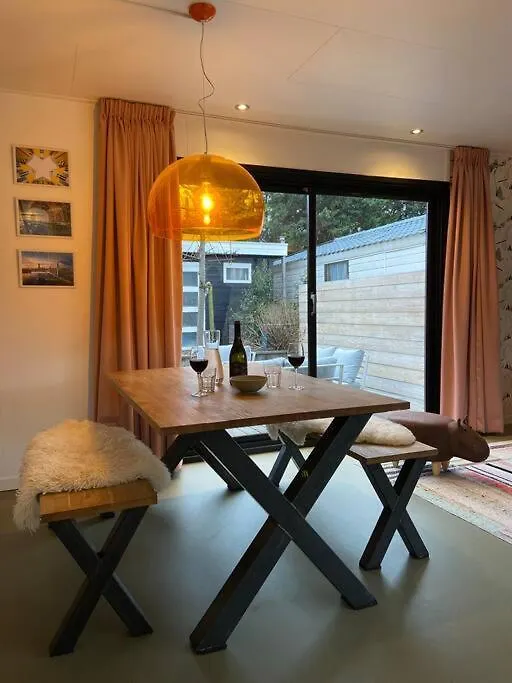 Unieke Woonark Met Privetuin En Free Parking. Apartment Rotterdam Netherlands