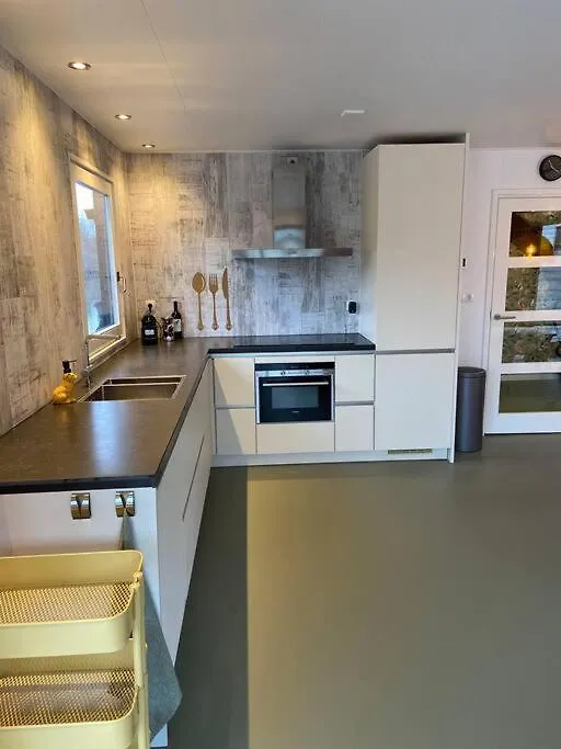 Unieke Woonark Met Privetuin En Free Parking. Apartment Rotterdam 0*,