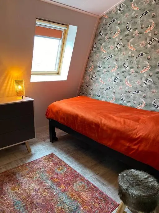 Unieke Woonark Met Privetuin En Free Parking. Apartment Rotterdam